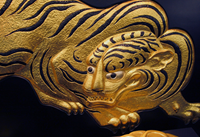 Estatua de tigre de Oro